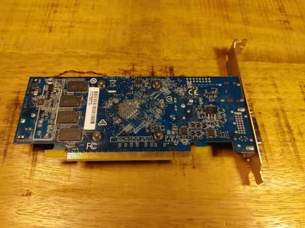 HP Radeon R7 240 2GB GDDR3