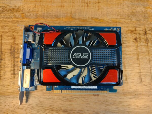 Asus GeForce GT 730 4GB (2) ASUS GeForce GT 730 4GB GDDR3