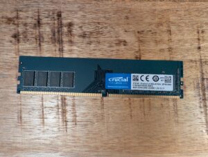 Crucial 8GB DDR4 2400Mhz
