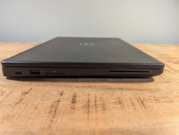 Dell Latitude 5490 | 8th Gen Intel Core i5 | 14.0" IPS Full HD