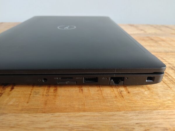 Dell Latitude 7490 (10) Dell Latitude 7490 | 8th Gen Intel Core i5 | 14.0" IPS Full HD