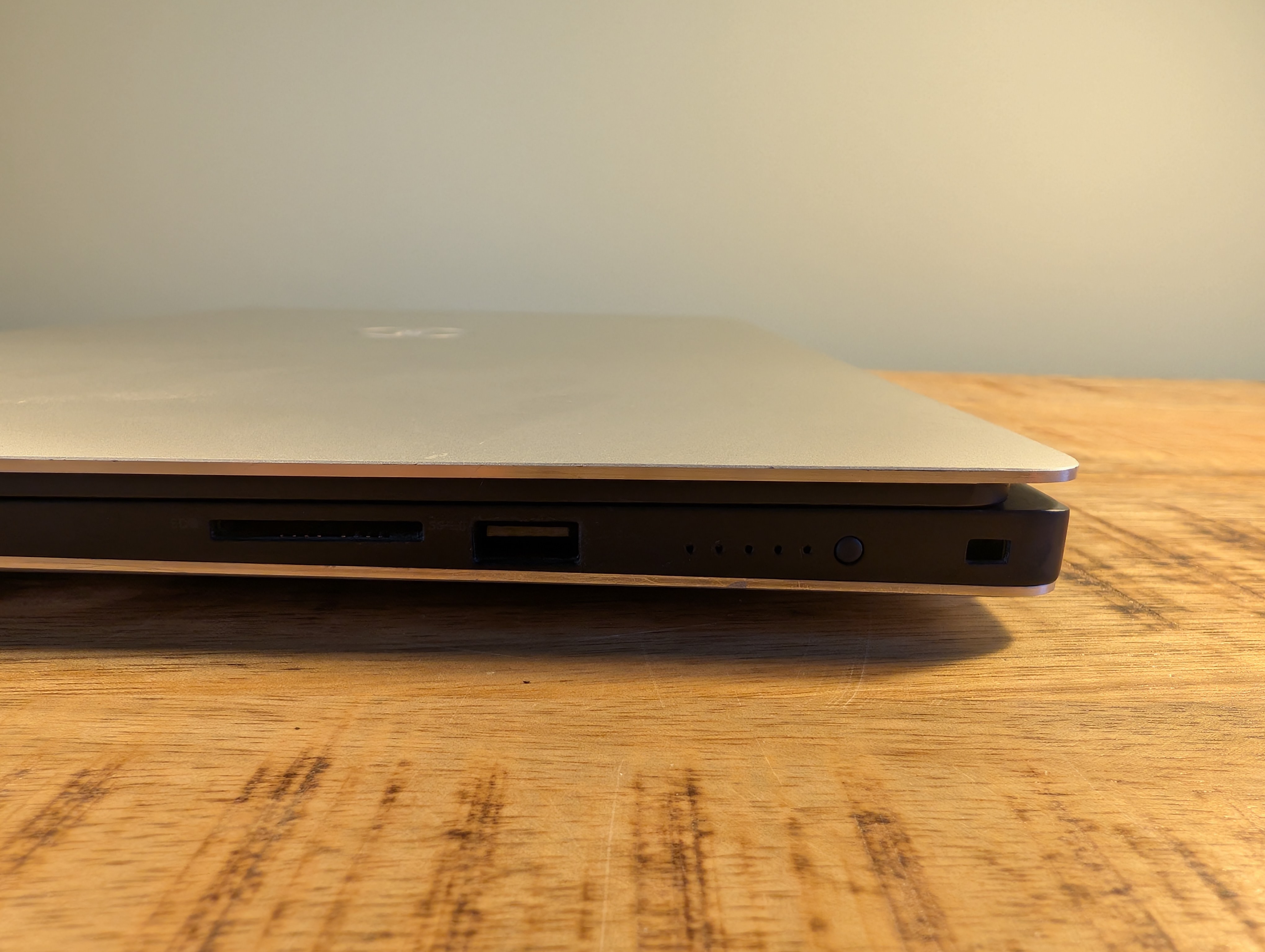 Dell Precision 5540 (11) Dell Precision 5540 | 9th Gen Intel Core i7 | Nvidia Quadro T2000 | 15.6" IPS Full HD