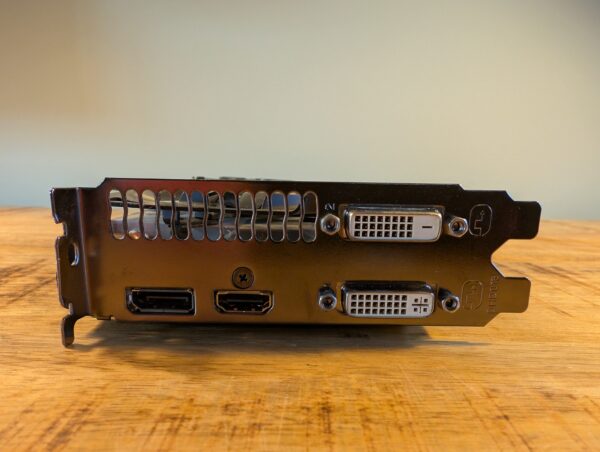 Gigabyte GeForce GTX 770 4GB GDDR5 OC (4) Gigabyte Windforce GeForce GTX 770 4GB GDDR5 OC Editie