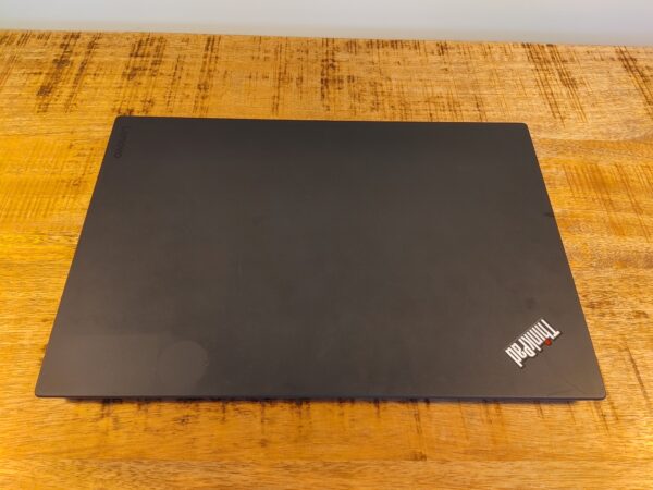 Lenovo ThinkPad X1 Carbon 5th Gen | 6th Gen Intel Core i5 | 14.0" IPS Full HD