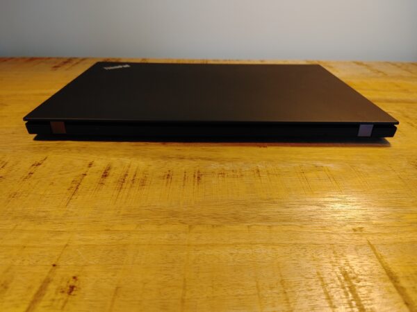 Lenovo ThinkPad T14 Gen 1 (9) Lenovo ThinkPad T14 Gen 1 | 10th Gen Intel Core i5 | 14.0" IPS Full HD