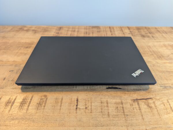 Lenovo ThinkPad T14 Gen 1 | 10th Gen Intel Core i7 | 14.0" IPS Full HD