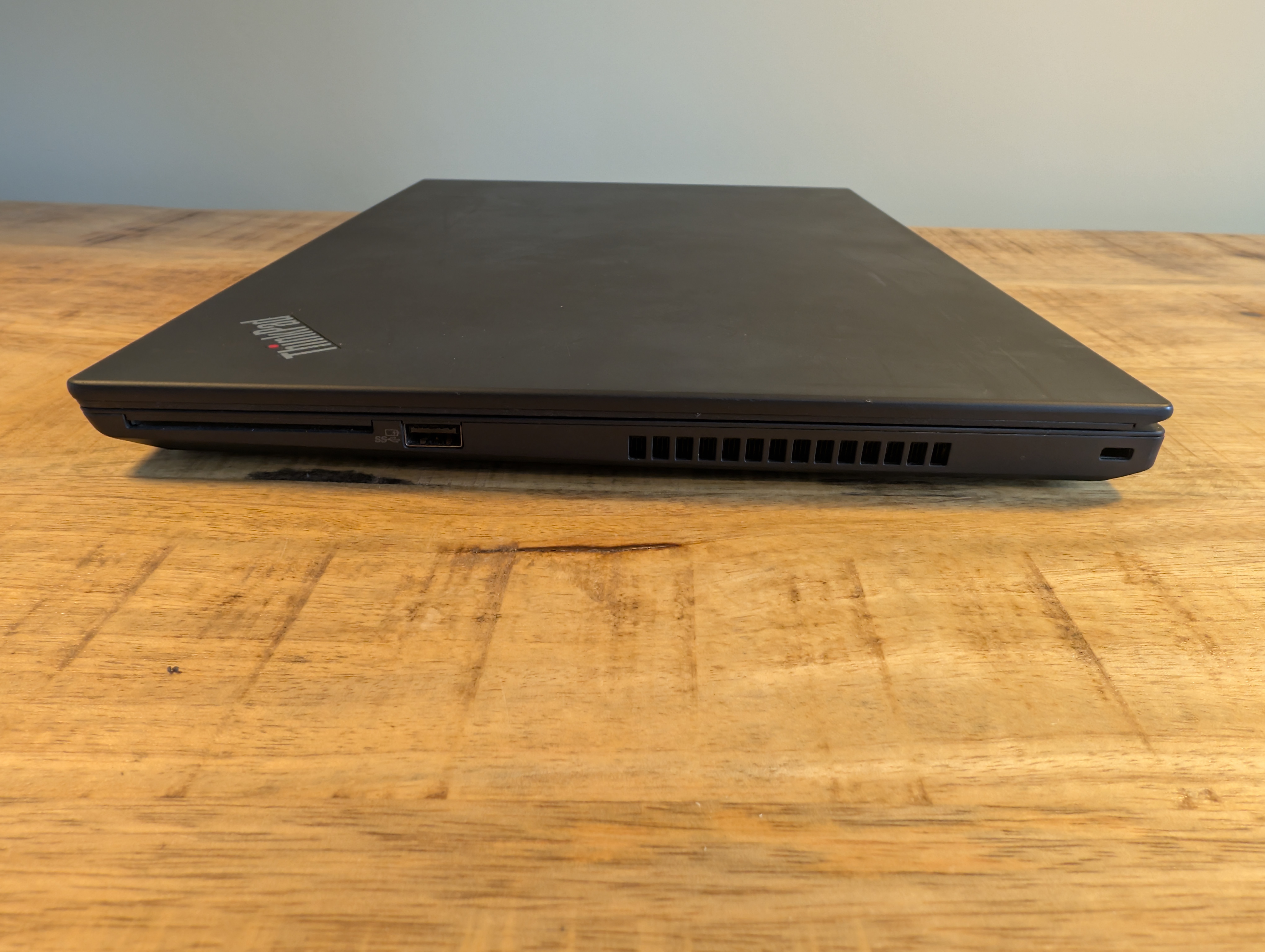 Lenovo ThinkPad T15 Gen 2 | 11th Gen Intel Core i7 | 15.6" IPS Full HD