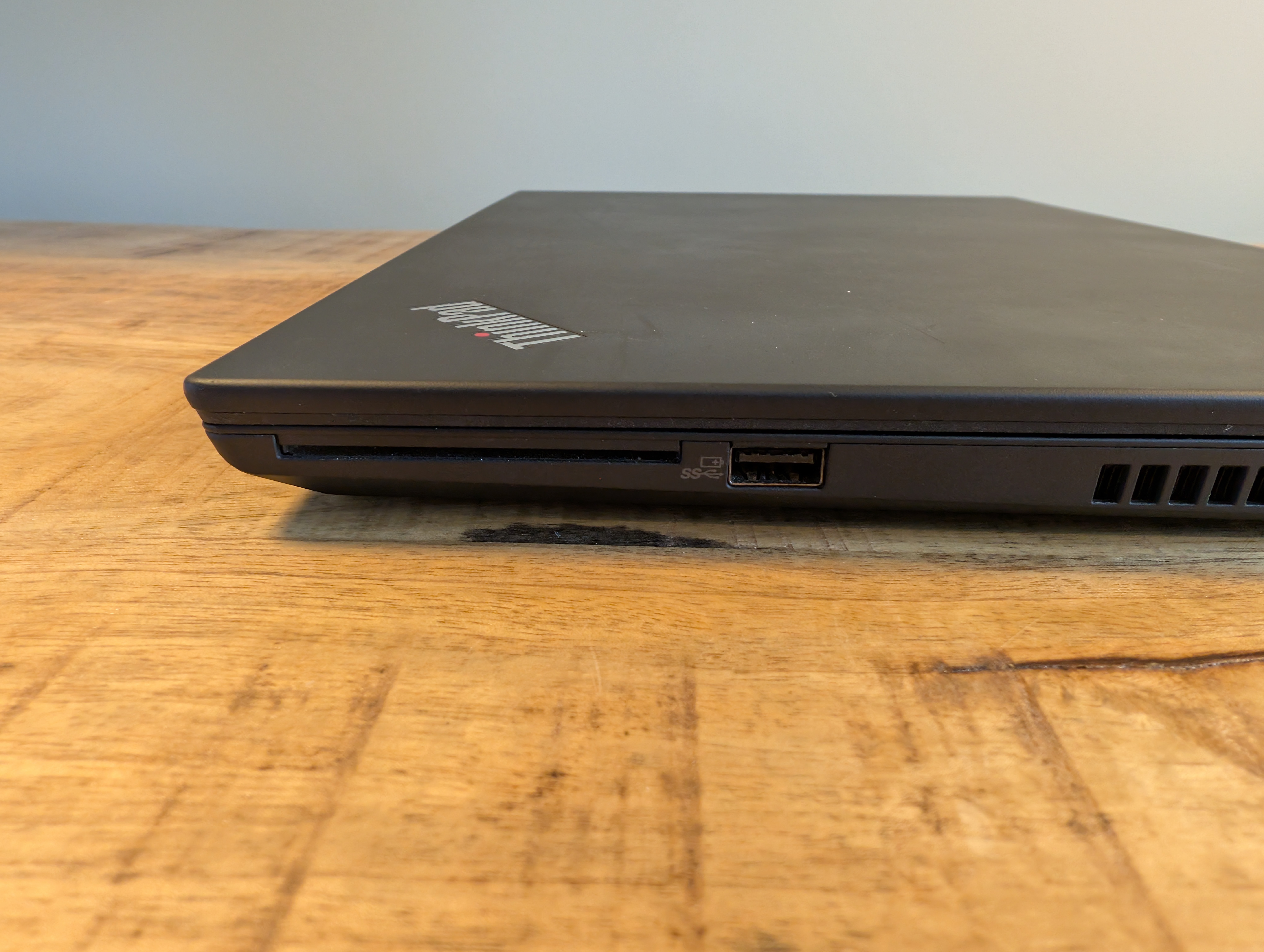 Lenovo ThinkPad T15 Gen 2 | 11th Gen Intel Core i7 | 15.6" IPS Full HD