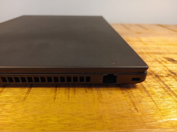 Lenovo ThinkPad T490 (12) Lenovo ThinkPad T490 | 8th Gen Intel Core i5 | 14.0" IPS Touchscreen Full HD