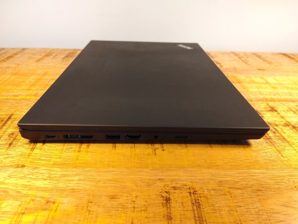 Lenovo ThinkPad T490 (7) Lenovo ThinkPad T490 | 8th Gen Intel Core i5 | 14.0" IPS Touchscreen Full HD