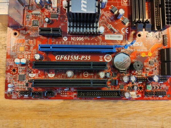 MSI GF615M-P33 Socket AM3