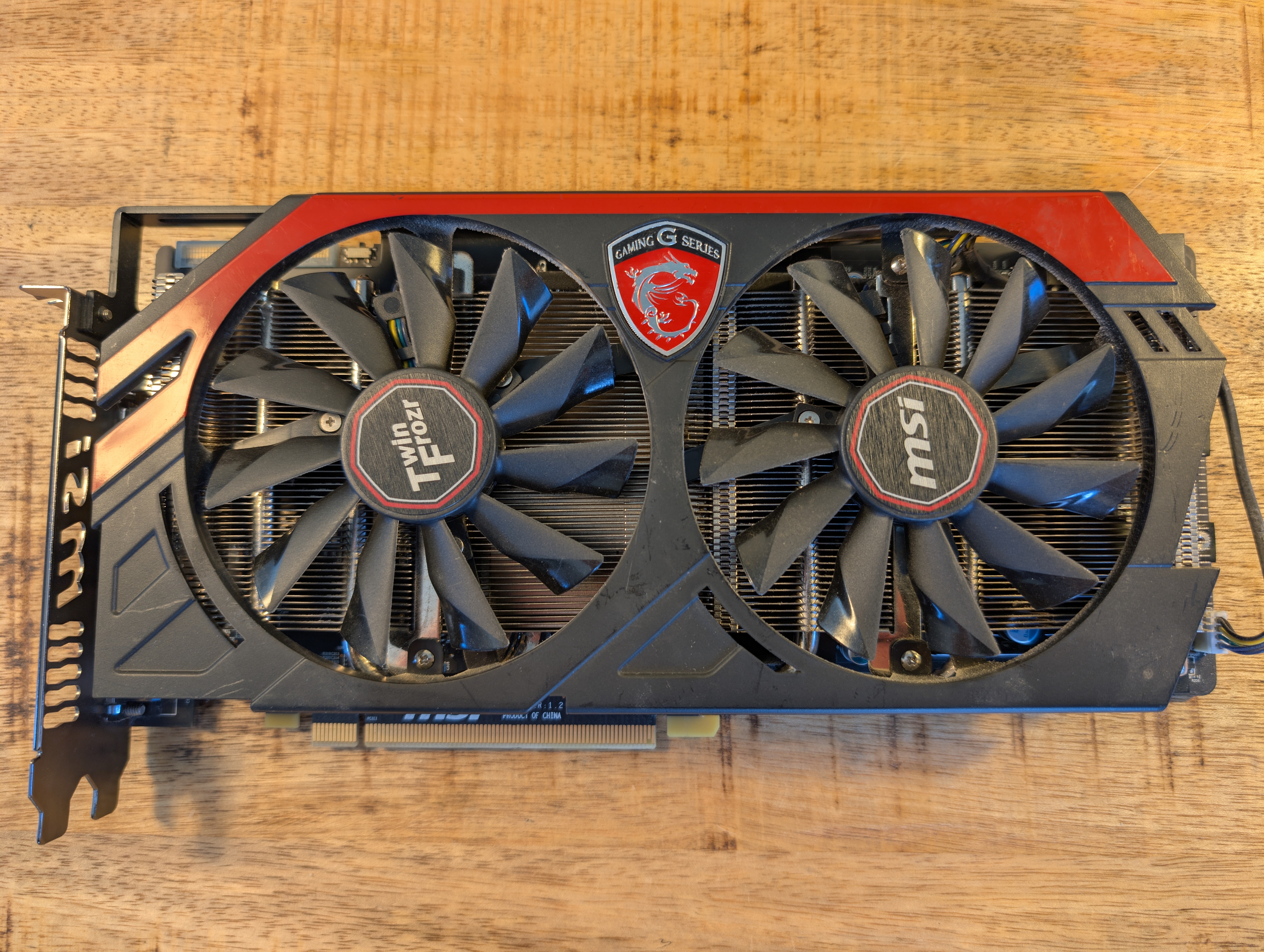 MSI Radeon R9 280X 3GB GDDR5 (1) MSI Radeon R9 280X 3GB GDDR5