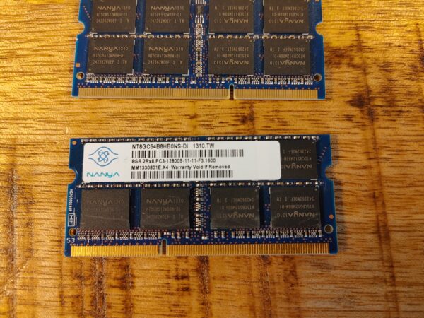 Nanya 16GB DDR3 SO-Dimm PC12800 (Set van 2) (3) Nanya 16GB Set DDR3 1600Mhz