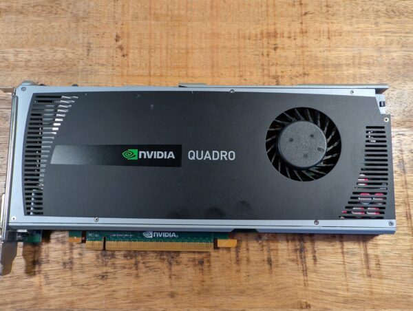 PNY Quadro 4000 2GB GDDR5 (1) PNY Quadro 4000 2GB GDDR5