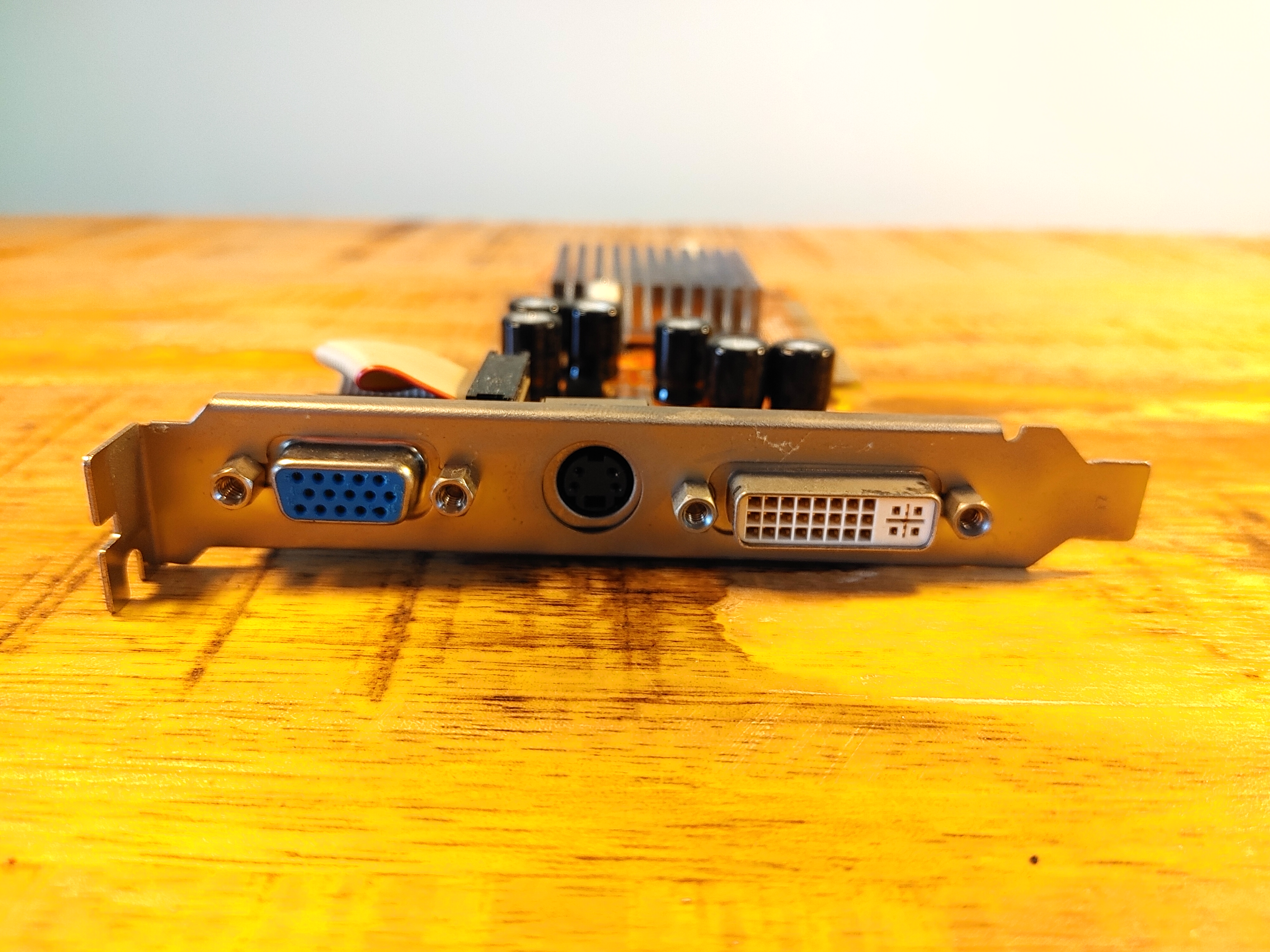 Peak GeForce MX4000 64MB DDR AGP