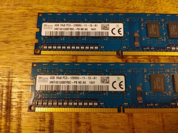 SK Hynix 8GB Set DDR3 1600Mhz