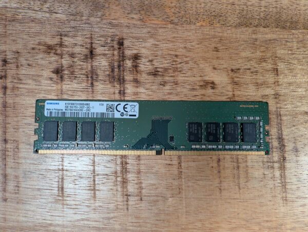 Samsung 8GB DDR4 2400Mhz