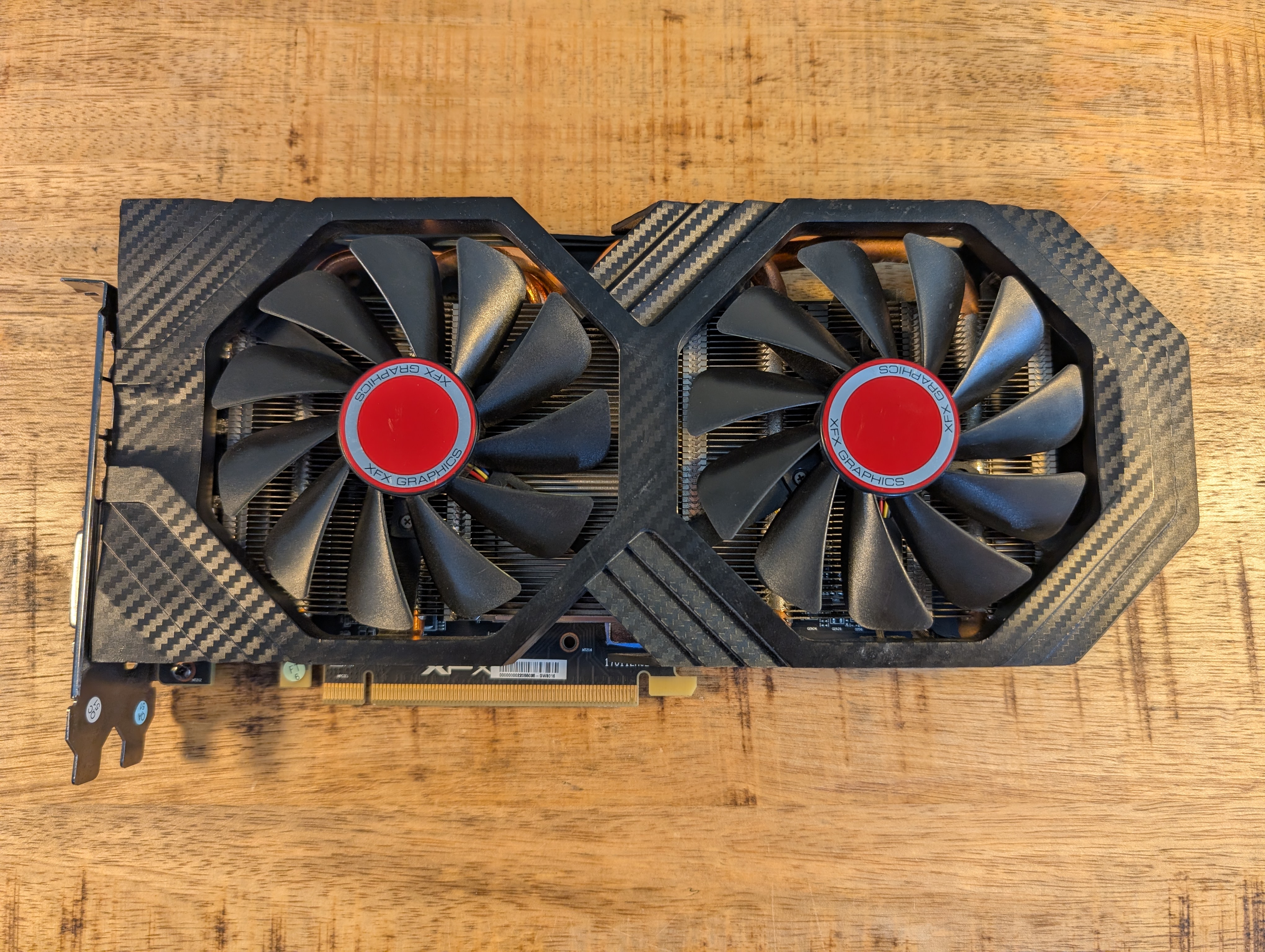 XFX Radeon RX 580 OC 8GB GDDR5 (1) XFX GTS Black Edition Radeon RX 580 8GB GDDR5 OC Versie