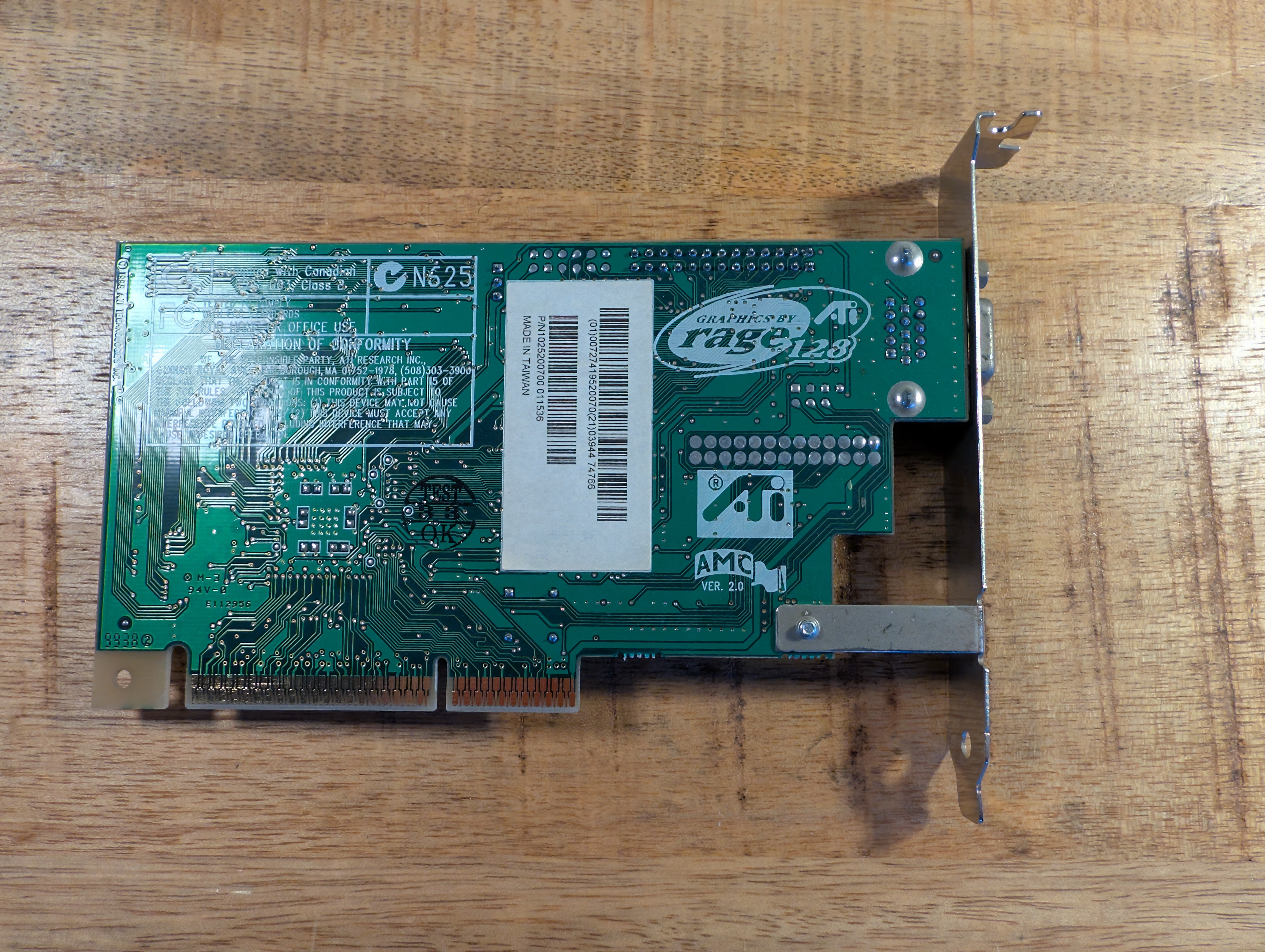 ATI Rage 128 8MB SD-RAM AGP