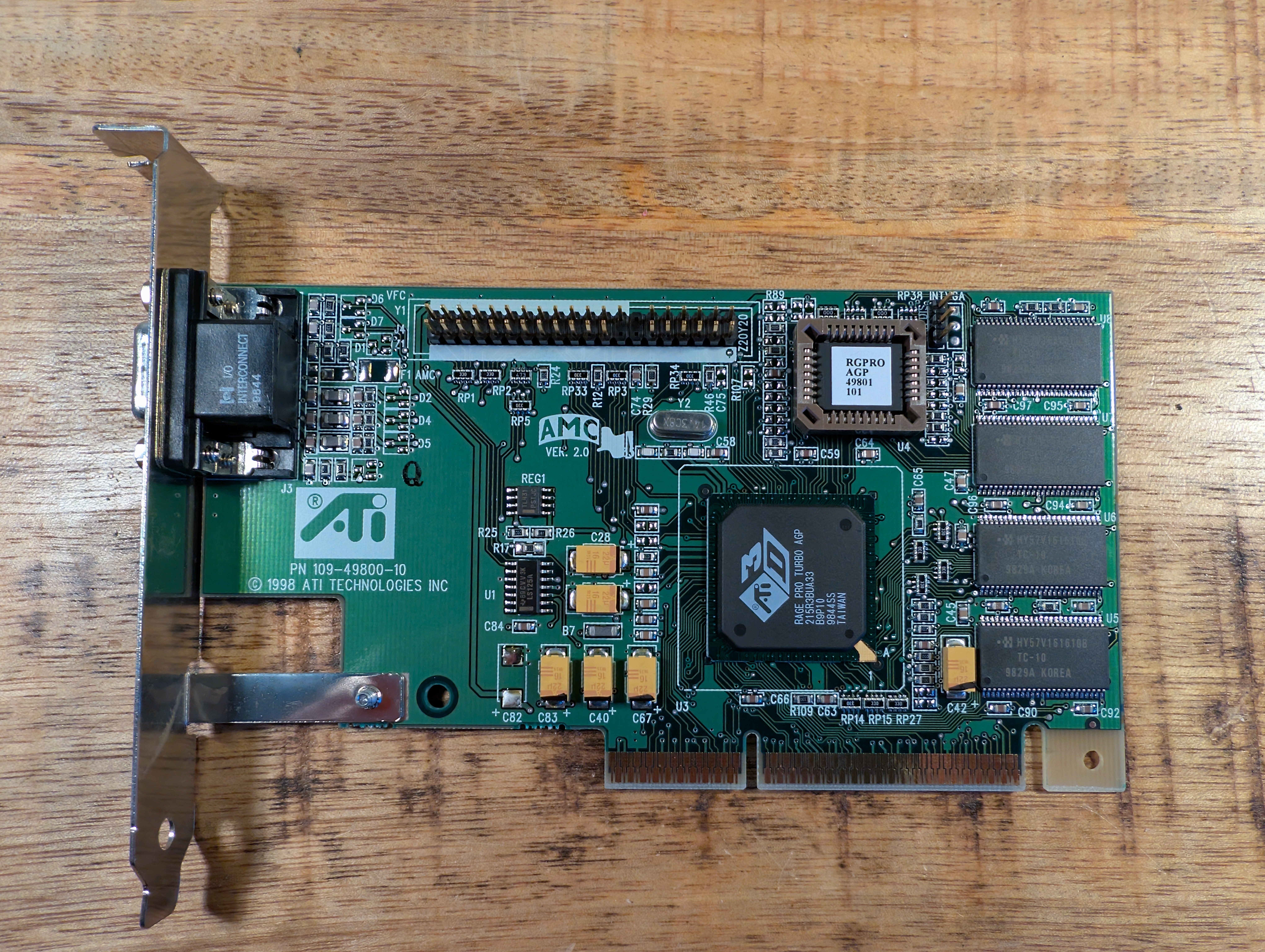 ATI Xpert ATI Rage Pro Turbo 8MB AGP