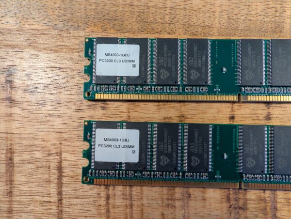 Buffalo 2GB Set DDR 400Mhz