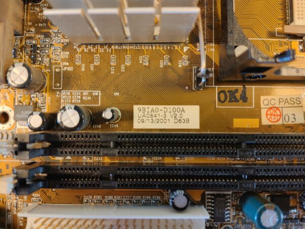 Chaintech 9BIA0-D100A mATX