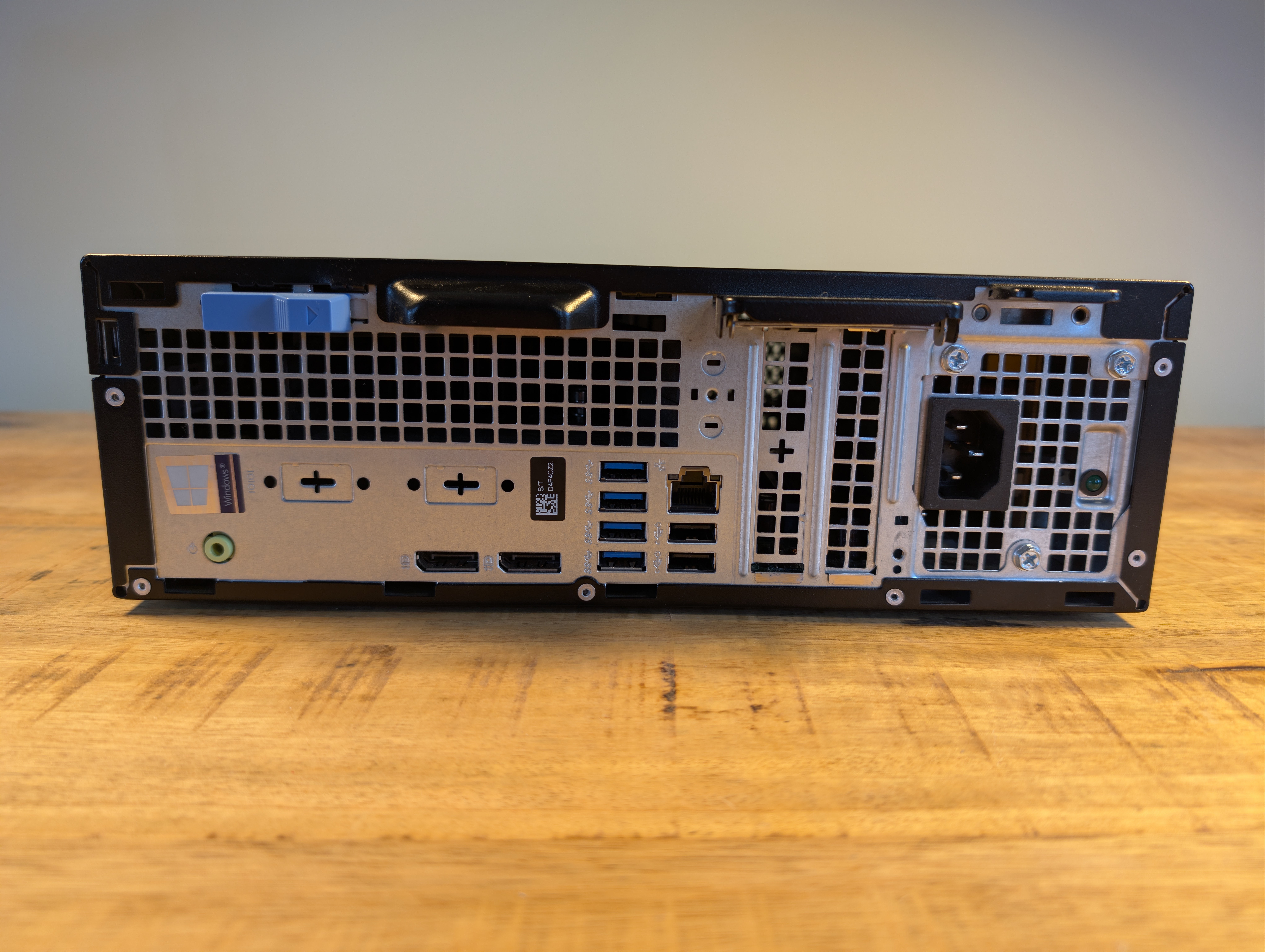 Dell Optiplex 3060 SFF i7 (5) Dell OptiPlex 5060 SFF | Intel Core i7-8700