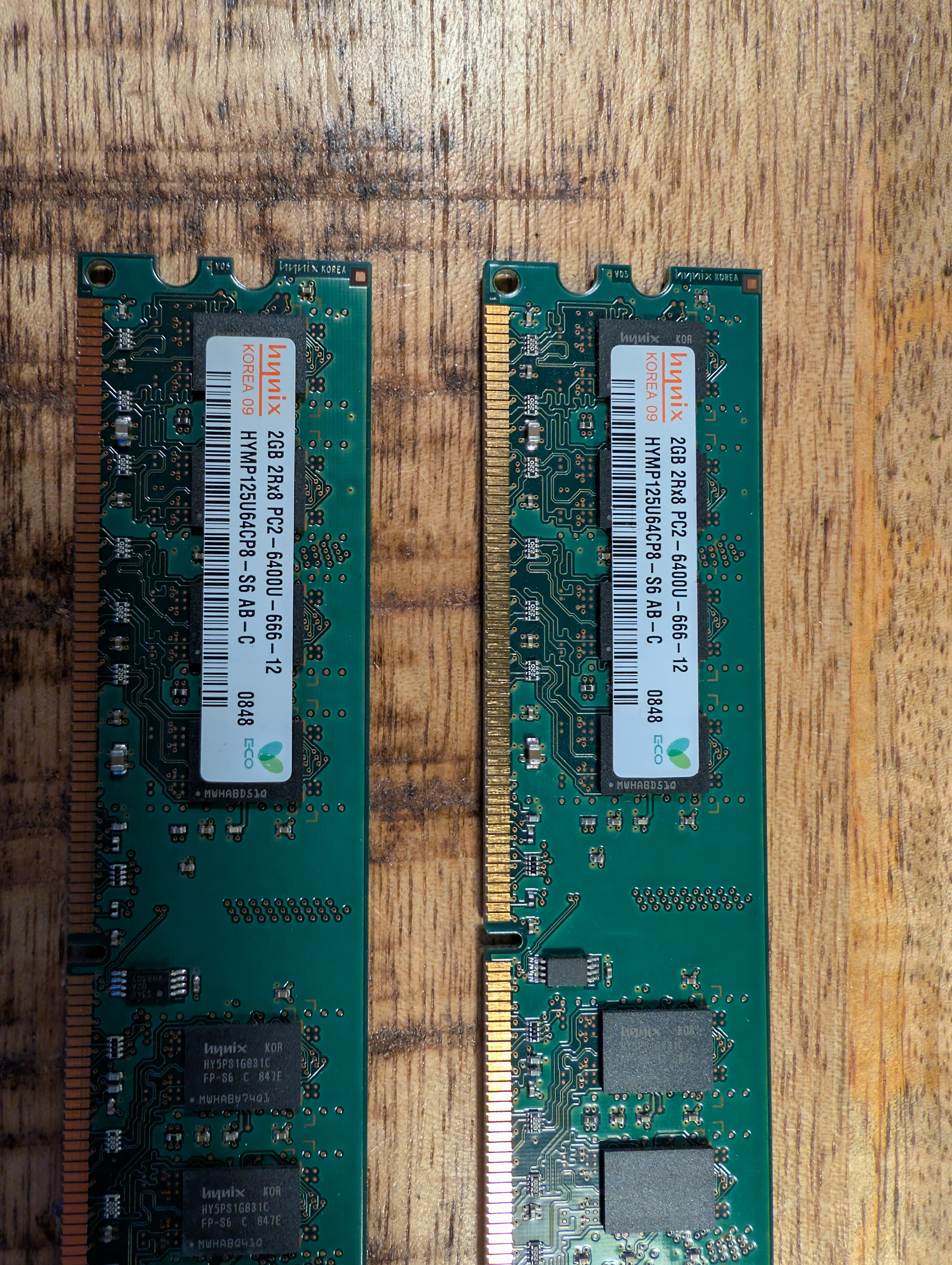 Hynix 4GB DDR2 800Mhz Set (2) Hynix 4GB Set DDR2 800Mhz