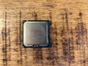 Intel Core2Quad Q8300 Socket 775