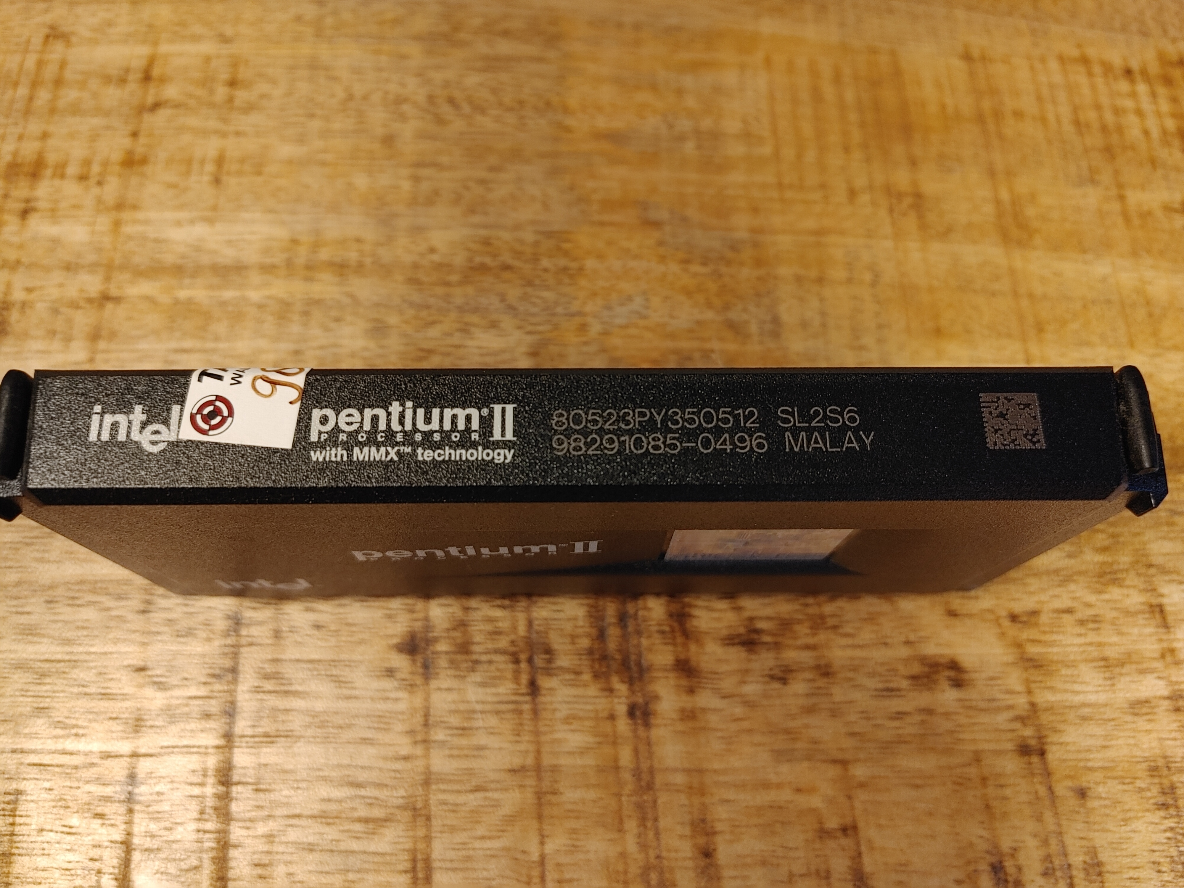 Intel Pentium II 350Mhz (2) Intel Pentium II 350Mhz Slot 1