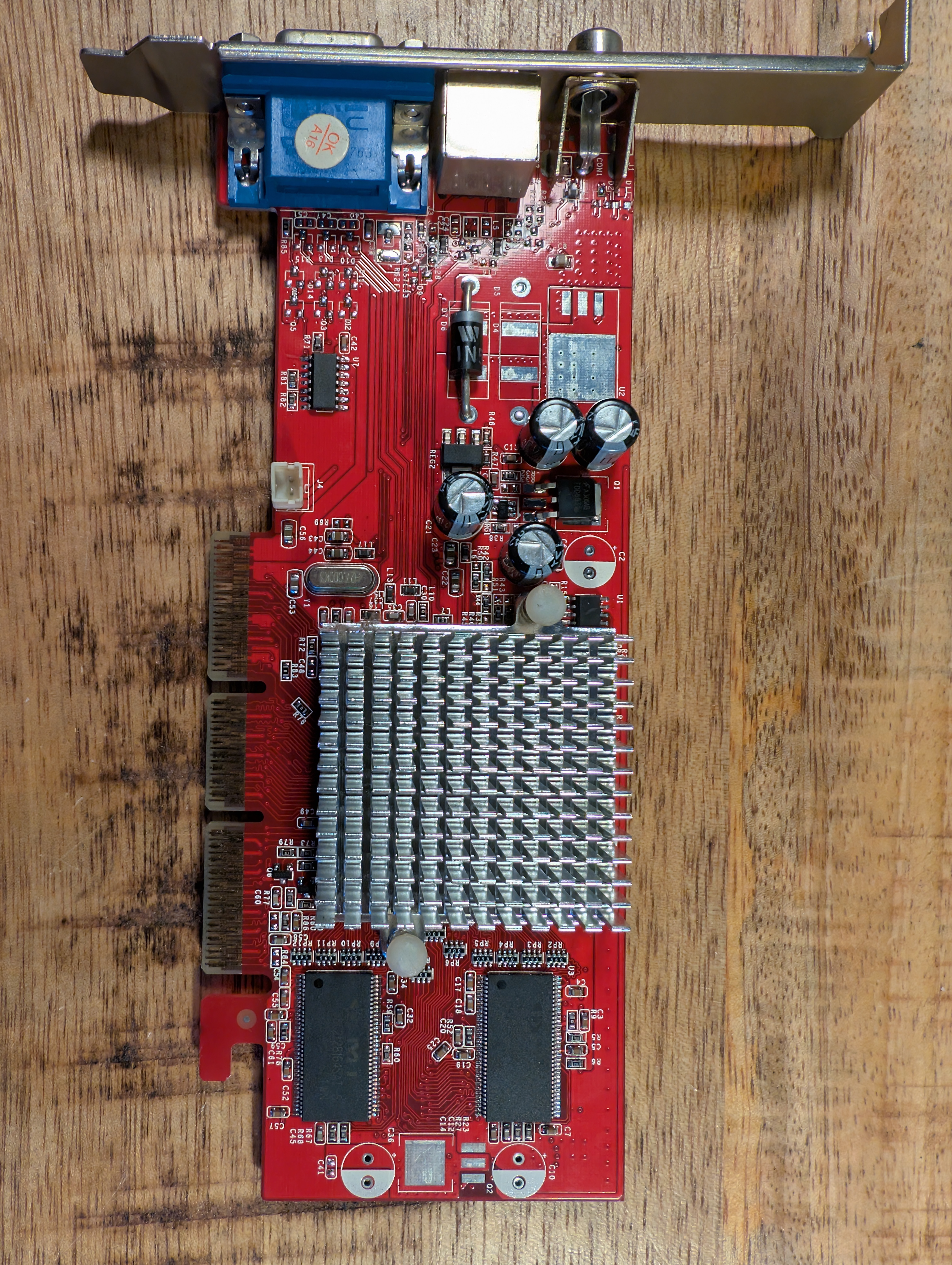 ATI Radeon 9200 SE 64MB DDR AGP