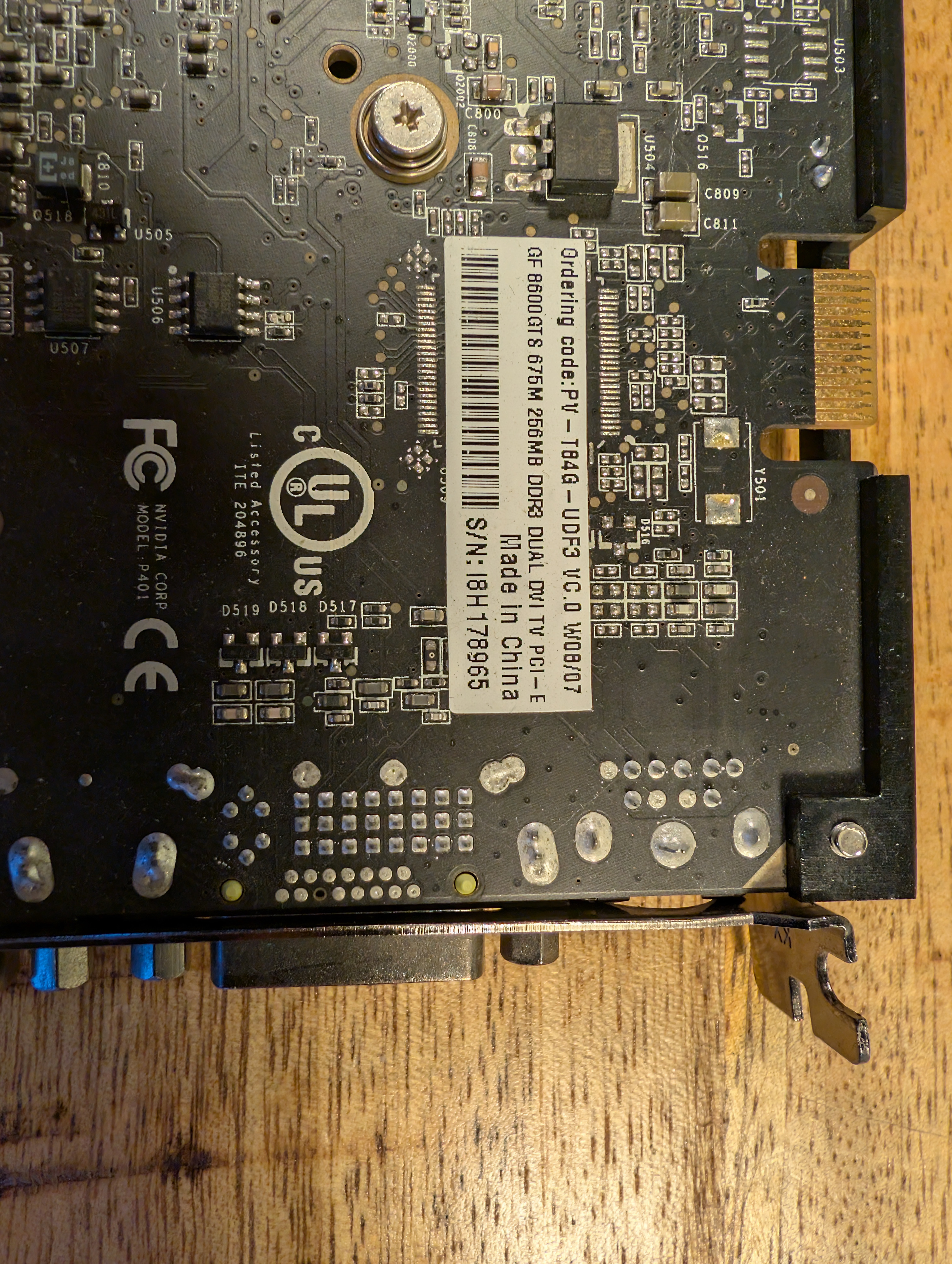 XFXD GeForce 8600 GTS 256MB GDDR3 PCI-E