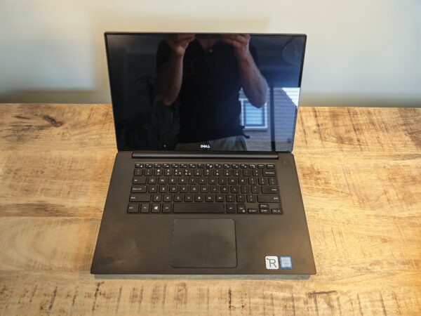 Dell XPS 15 9560 | 7th Gen Intel Core i7 | Nvidia GeForce 1050 | 15.6" IPS 4K Touchscreen