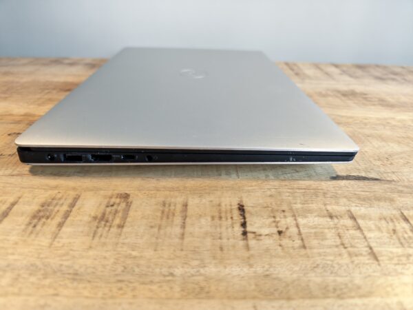 Dell XPS 15 9570 | 8th Gen Intel Core i7 | Nvidia GeForce 1050 Ti | 15.6" IPS Full HD