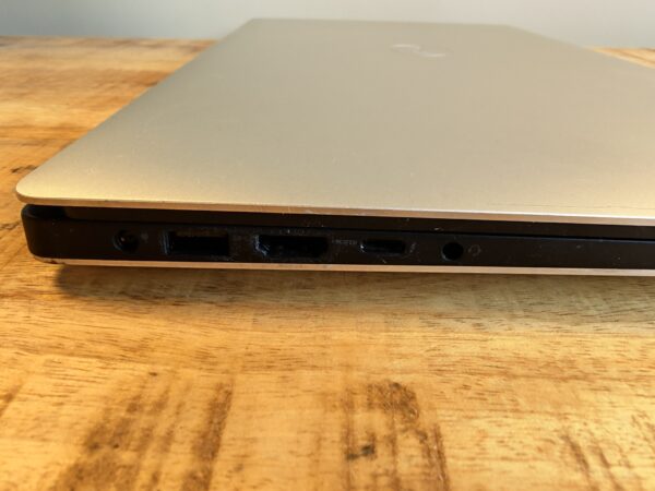 Dell XPS 15 9570 | 8th Gen Intel Core i7 | Nvidia GeForce 1050 Ti | 15.6" IPS Full HD
