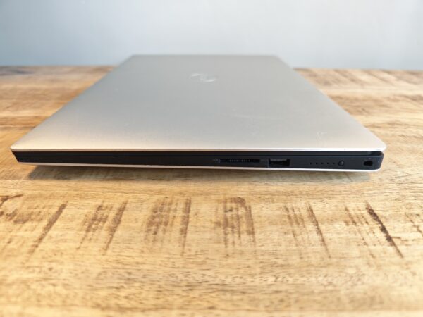 Dell XPS 15 9570 | 8th Gen Intel Core i7 | Nvidia GeForce 1050 Ti | 15.6" IPS Full HD