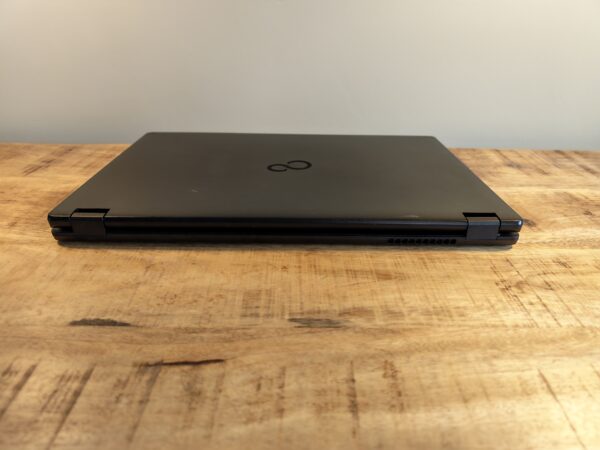 Fujitsu LifeBook E5510 | 10th Gen Intel Core i5 | 15.6" IPS Full HD
