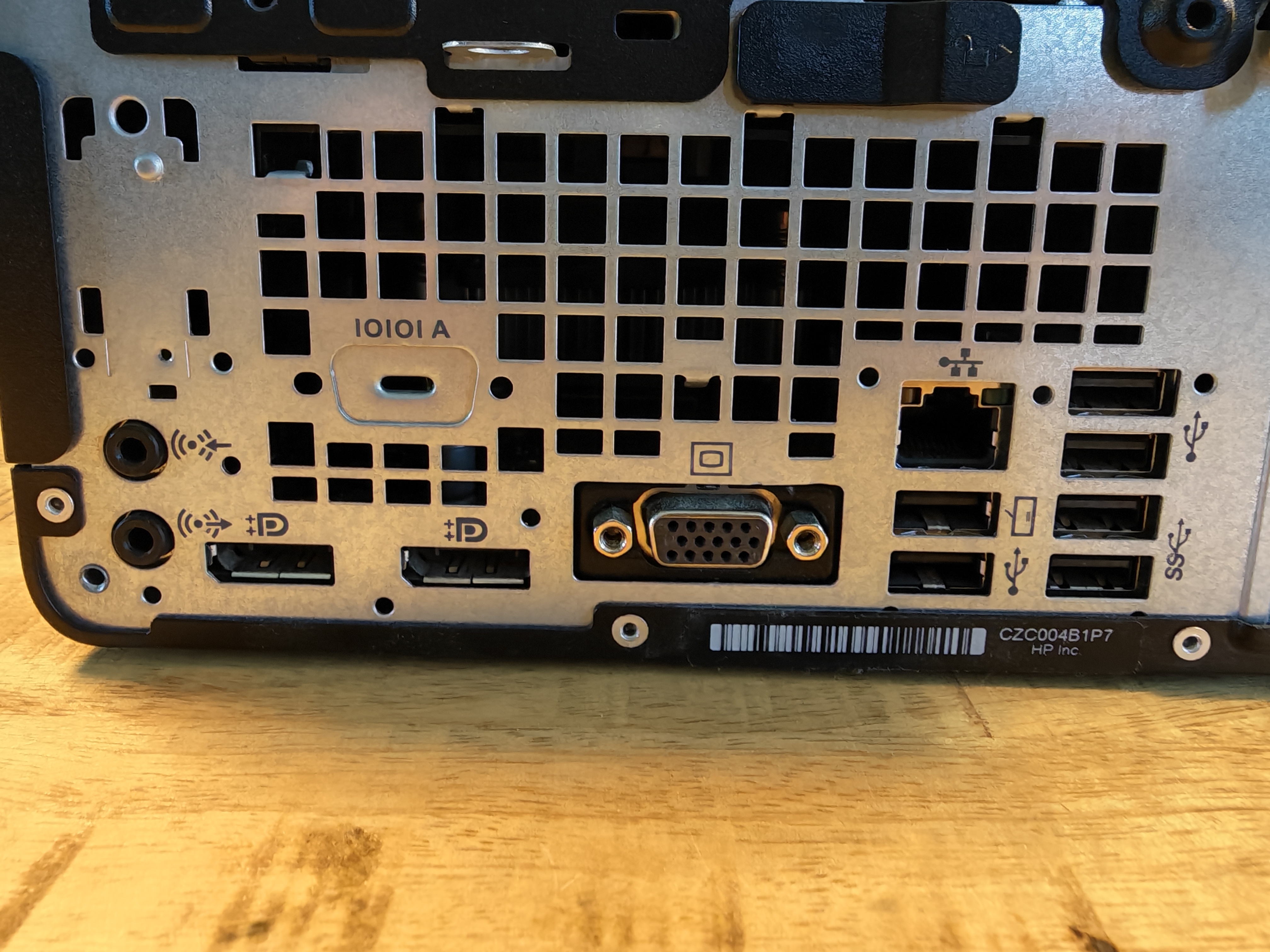 HP ProDesk 405 G4 SFF | AMD Ryzen 3 Pro Series 2000
