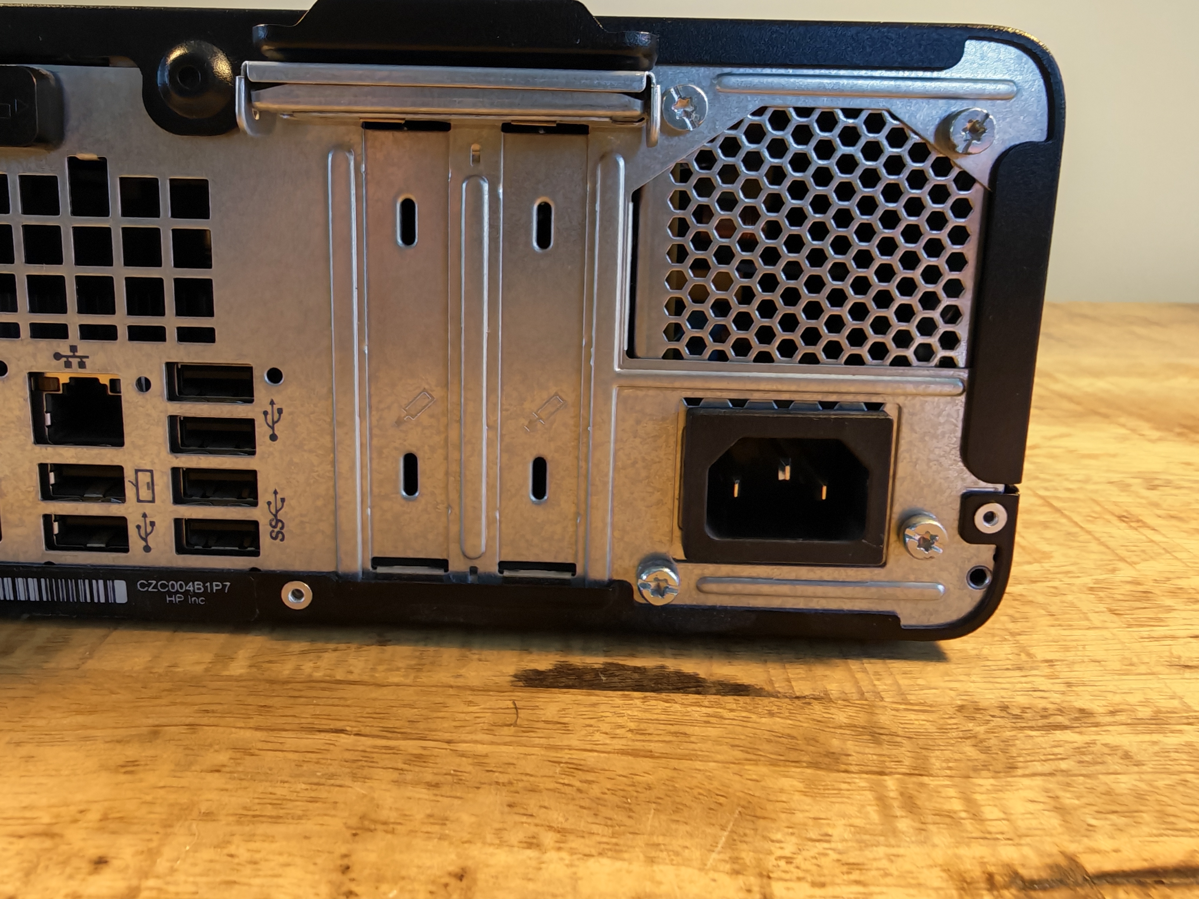 HP ProDesk 405 G4 SFF | AMD Ryzen 3 Pro Series 2000