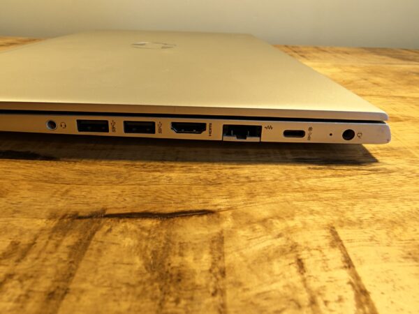 HP ProBook 440 G6 | 8th Gen Intel Core i5 | 14.0" IPS Full HD