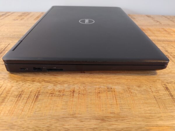 Dell Latitude 5580 | 7th Gen Intel Core i5 | 15.6" IPS Full HD