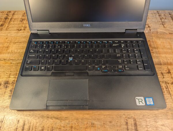Dell Latitude 5590 (2) Dell Latitude 5590 | 8th Gen Intel Core i5 | 15.6" IPS Full HD