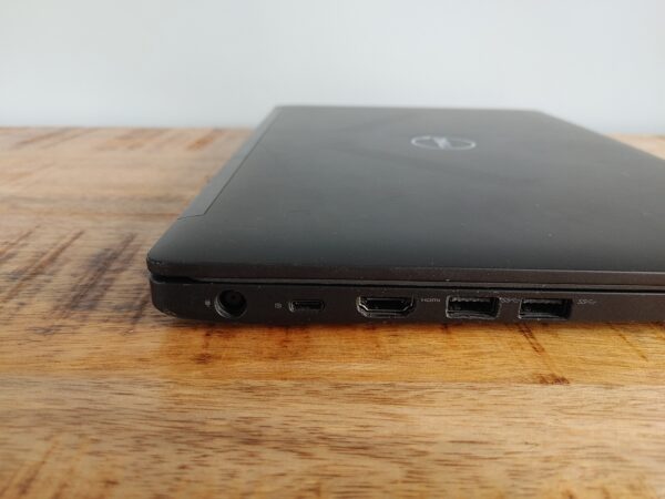 Dell Latitude 7480 (8) Dell Latitude 7480 | 7th Gen Intel Core i5 | 14.0" IPS Full HD