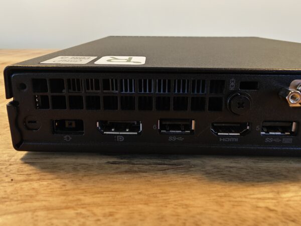Lenovo ThinkCentre M70q (7) Lenovo ThinkCentre Tiny M70q Gen 1 | 10th Gen Intel Core i5