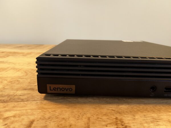 Lenovo ThinkCentre Tiny M70q Gen 1 | 10th Gen Intel Core i3