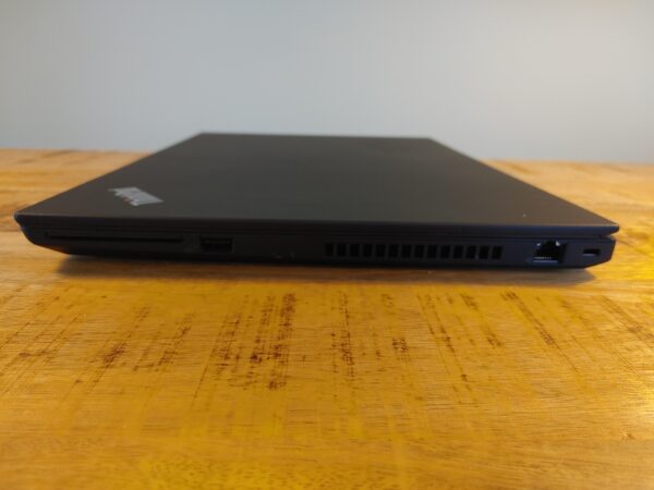 Lenovo ThinkPad T15 Gen 1 (11) Lenovo ThinkPad T15 Gen 1 | 10th Gen Intel Core i5 | 15.6" IPS Full HD