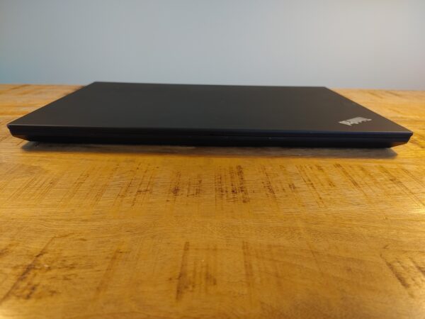 Lenovo ThinkPad T15 Gen 1 (7) Lenovo ThinkPad T15 Gen 1 | 10th Gen Intel Core i5 | 15.6" IPS Full HD
