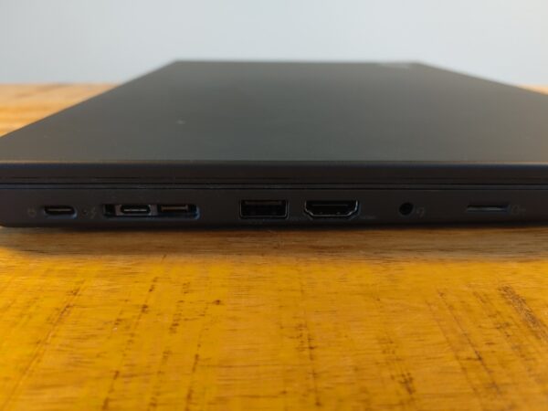 Lenovo ThinkPad T15 Gen 1 (9) Lenovo ThinkPad T15 Gen 1 | 10th Gen Intel Core i5 | 15.6" IPS Full HD